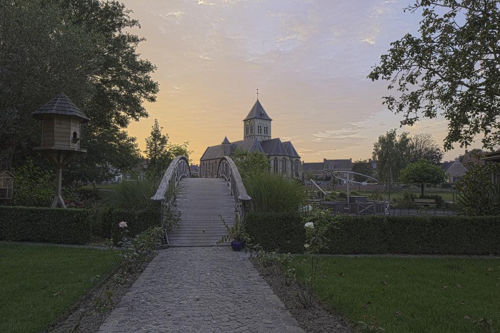 B&B De Rentmeesterhoeve Reningelst Εξωτερικό φωτογραφία